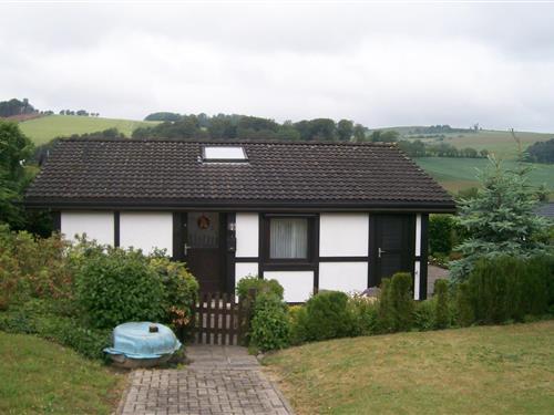 Sommerhus - 4 personer -  - 59872 - Meschede-Hennesee