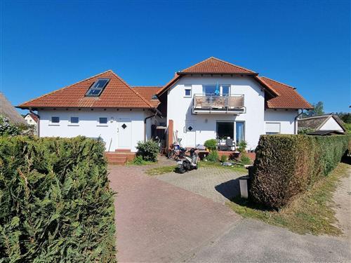 Ferielejlighed - 3 personer -  - 3 gemütliche Ferienwohnungen mit Balkon - 17459 - Koserow