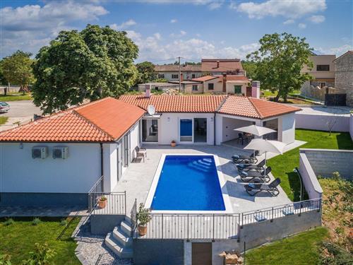 Sommerhus - 6 personer -  - Divsici - 52206