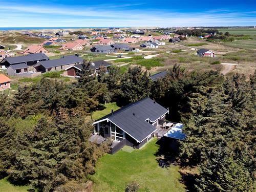 Sommerhus - 6 personer -  - Viktoriavej - Vejlby Klit - 7673 - Harboøre