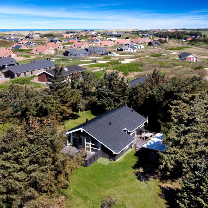 Sommerhus - 6 personer -  - Viktoriavej - Vejlby Klit - 7673 - Harboøre