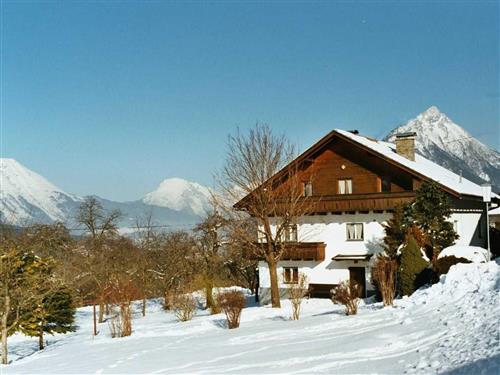 Bondegård - 14 personer -  - Höfle - 6492 - Imsterberg