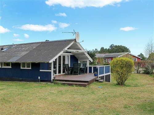 Holiday home - 6 persons -  - Halvrebene - Helberskov - 9560 - Hadsund