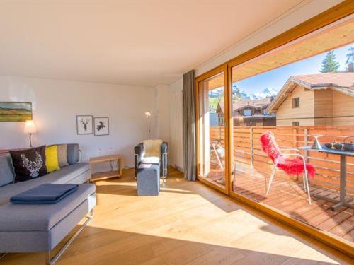 Holiday Home/Apartment - 2 persons -  - 3823 - Wengen