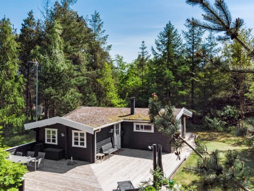 Holiday home - 6 persons -  - Vildrosevej - Marielyst - 4873 - Væggerløse