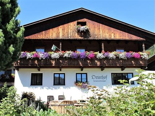 Holiday Home/Apartment - 4 persons -  - Dorf - 9942 - Obertilliach