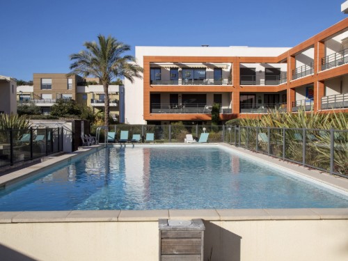 Holiday apartment - 4 persons -  - 06270 - Villeneuve-Loubet