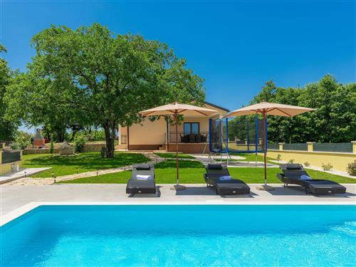 Holiday home - 5 persons -  - Rovinj/Žminj - 52341
