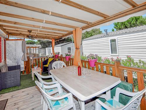 Holiday Home/Apartment - 8 persons -  - Mar Estang Siblu Camping - Canet Plage - 66140 - Canet En Roussillon Plage