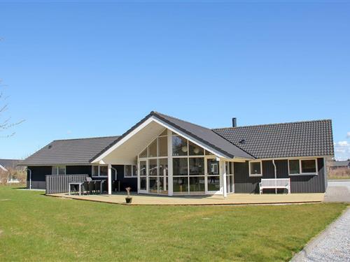 Sommerhus - 12 personer -  - Toftevej - Nr. Lyngby - 9480 - Løkken