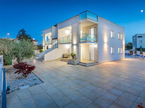 Feriehus - 16 personer -  - Umag - 52470