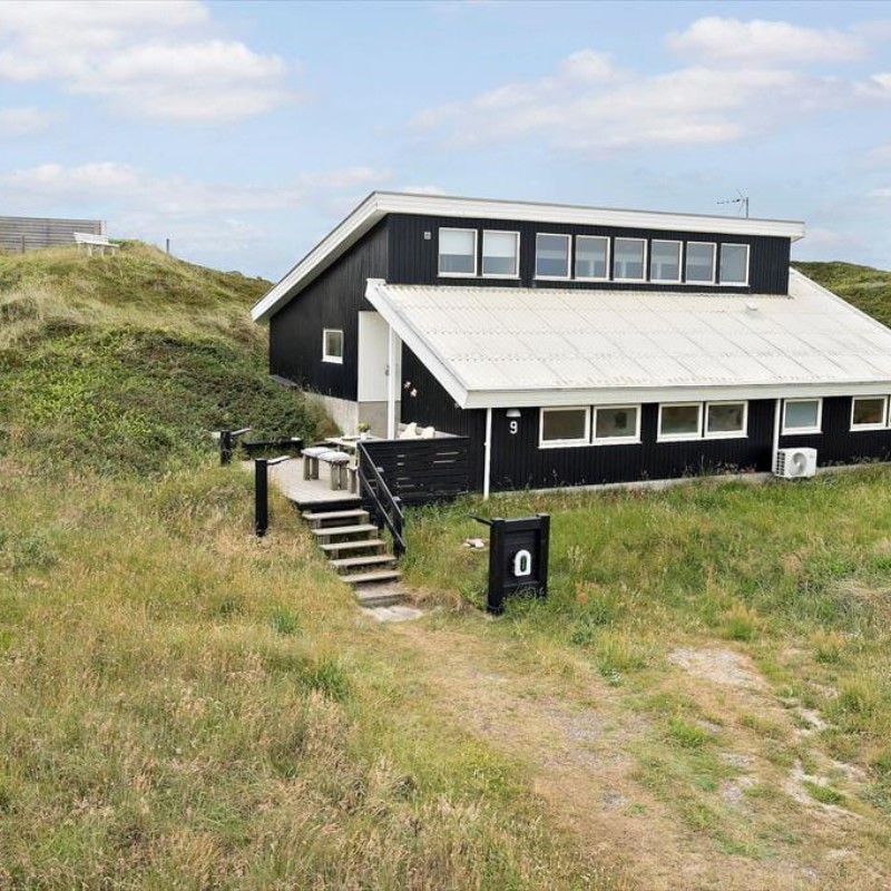 Sommerhus - 10 personer -  - Dalevej - Vejlby Klit - 7673 - Harboøre