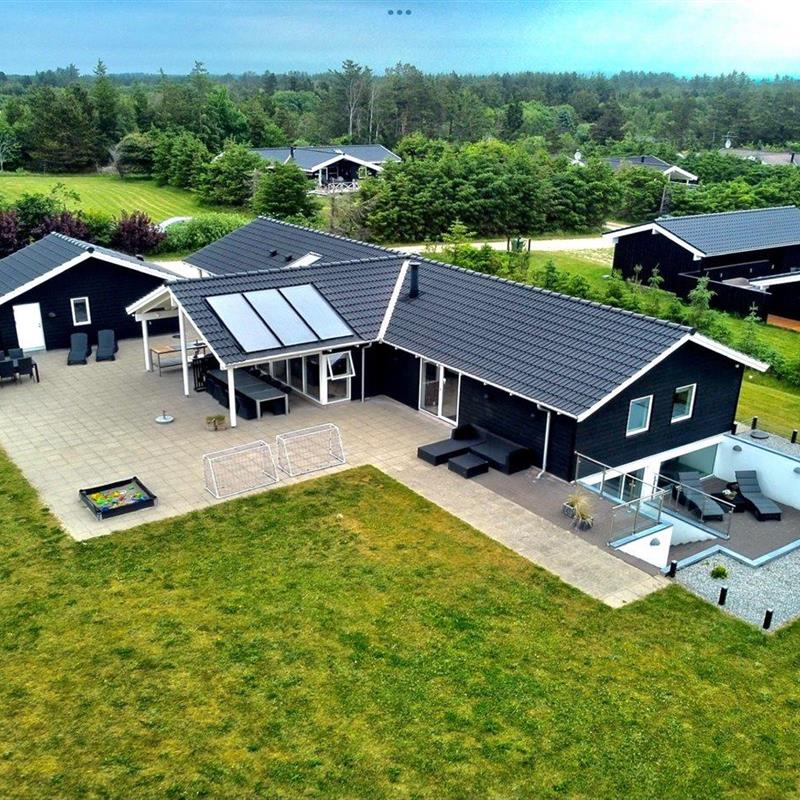 Ferienhaus - 12 Personen -  - Jægerensvej - 9492 - Blokhus