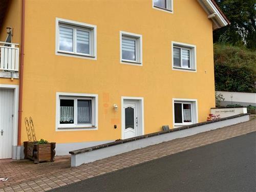 Ferienhaus - 3 Personen -  - Am Weicherberg - 54636 - Seffern