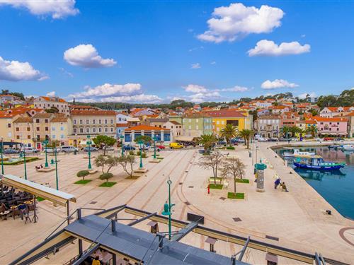 Holiday apartment - 4 persons -  - Ulica Vladimira Gortana - Losinj-Mali Losinj - 51550 - Mali Losinj