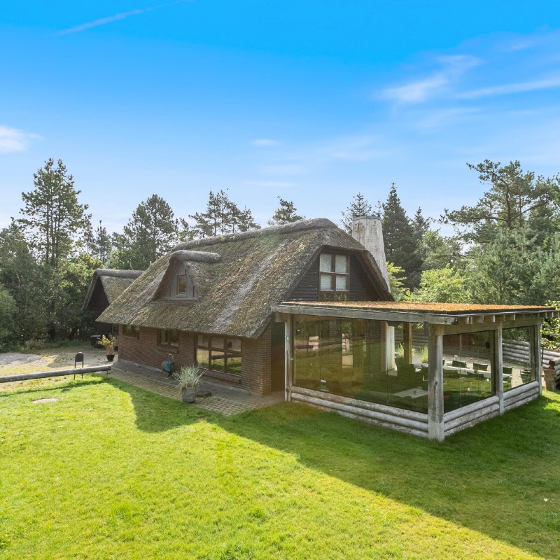Sommerhus - 8 personer -  - Fyrrekrogen - Houstrup - 6830 - Nr. Nebel