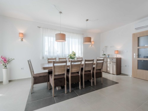 Villa - 8 personer -  - 23207 - Debeljak