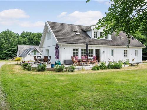 Sommerhus - 14 personer -  - Østerkrat - 9240 - Nibe
