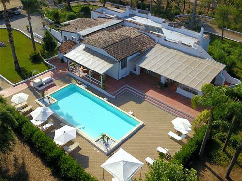 Sommerhus - 18 personer -  - Lido Marini - 73059
