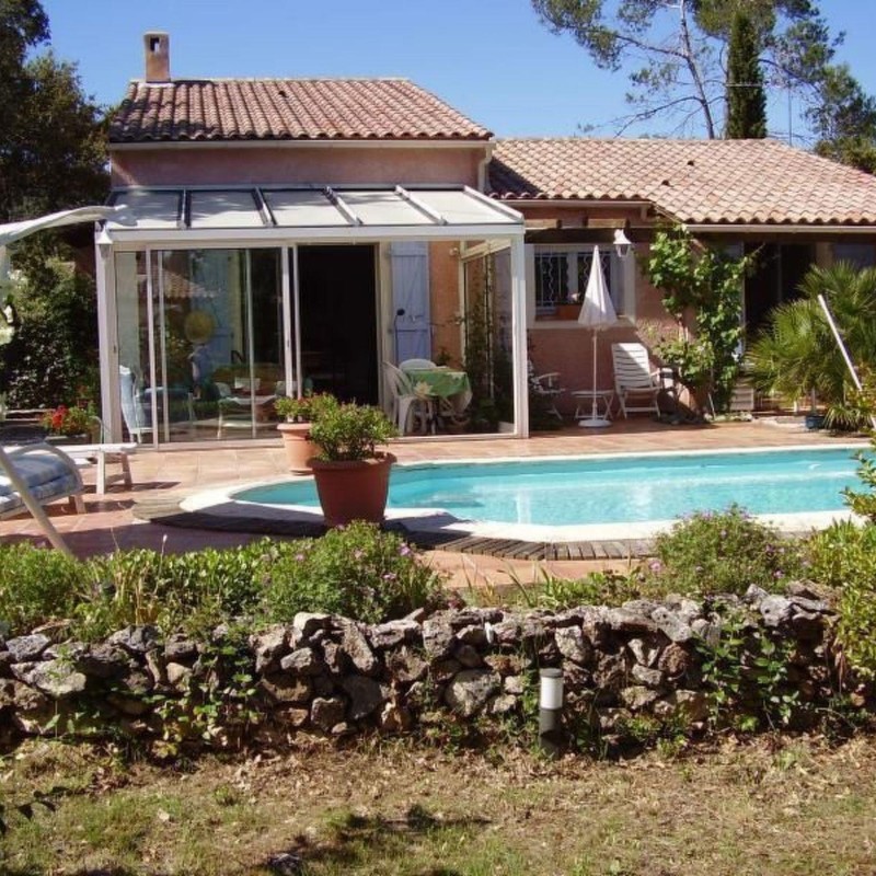 Sommerhus - 4 personer -  - 83136 - Rocbaron