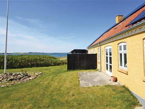 Holiday Home/Apartment - 8 persons -  - Havstokken - Venø Strand - 7600 - Struer