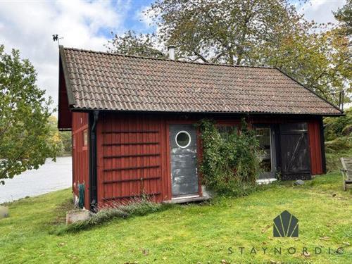 Holiday Home/Apartment - 4 persons -  - 594 94 - Odensvi