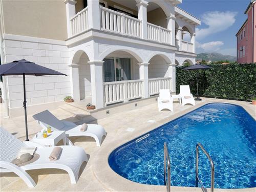 Sommerhus - 8 personer -  - Grebaštica - 22000