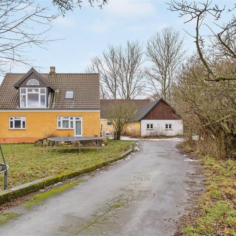 Ferielejlighed - 5 personer -  - Klemenskervej - Rø - 3782 - Klemensker