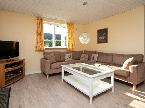 Holiday home - 5 persons -  - Musvitvej - Marielyst - 4873 - Falster