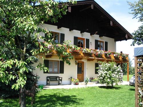 Holiday Home/Apartment - 8 persons -  - 83236 - Übersee