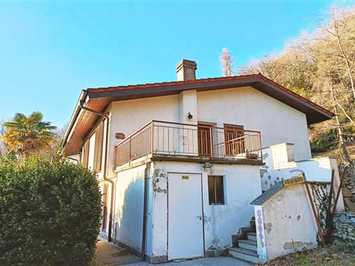 Sommerhus - 4 personer -  - 21010 - Colmegna