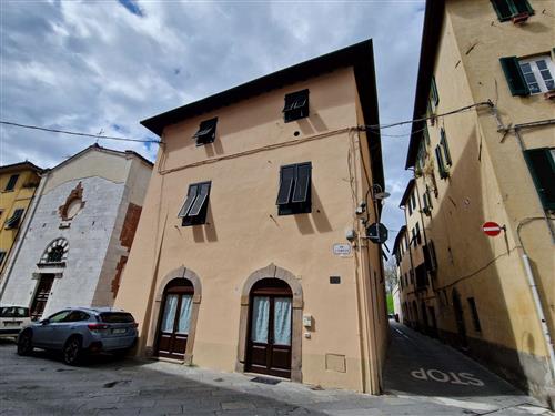 Ferielejlighed - 6 personer -  - Lucca - 55100