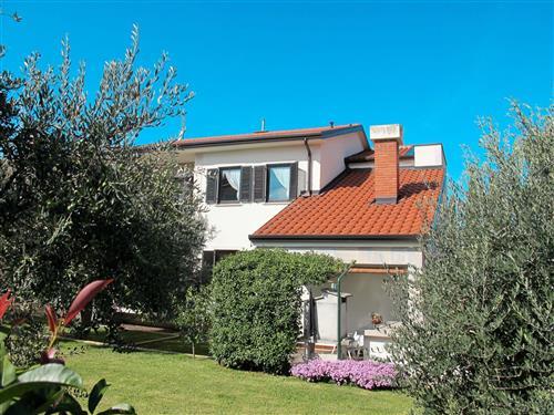 Holiday Home/Apartment - 4 persons -  - Umag - 52470