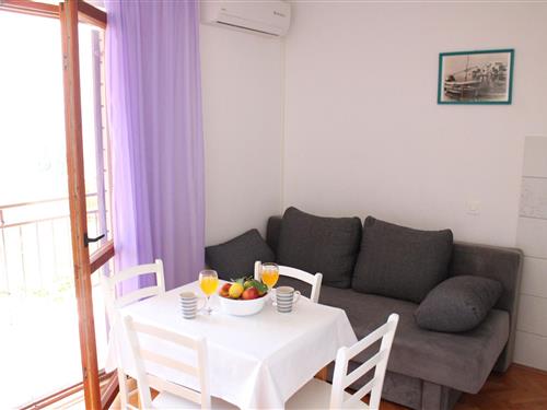 Sommerhus - 4 personer -  - Ivana Meštrovica - 21327 - Podgora