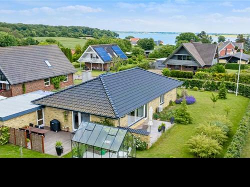 Villa - 7 personer -  - Kirsebærvænget - 5600 - Faaborg