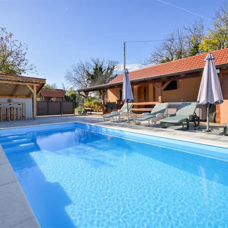 Sommerhus - 4 personer -  - Gornji Brinjani - 44320 - Kutina