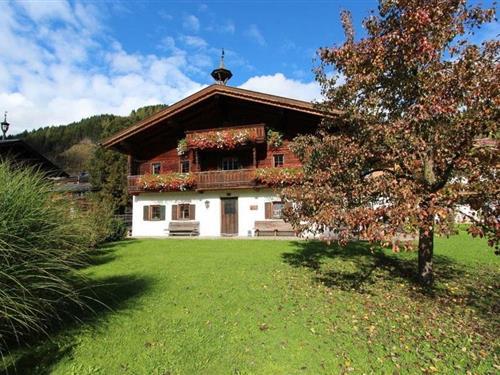 Holiday Home/Apartment - 14 persons -  - 5771 - Leogang