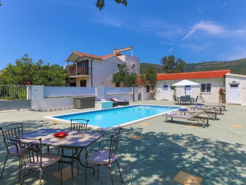 Ferieleilighet - 6 personer -  - Put Bijaca - Trogir-Kastel Novi - 21216 - Kastel Novi