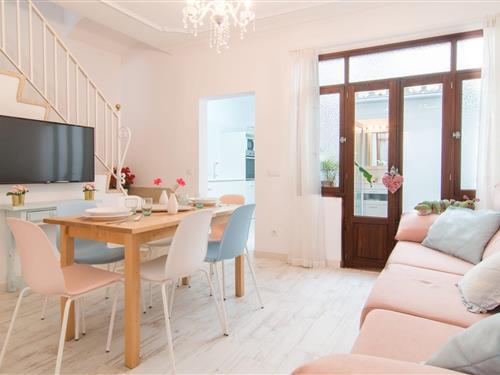 Holiday home - 6 persons -  - Carrer del Convent - Convent, Alcudia - 07400 - Alcudia