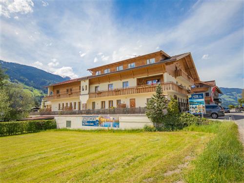 Holiday Home/Apartment - 4 persons -  - Stumm Im Zillertal - 6275