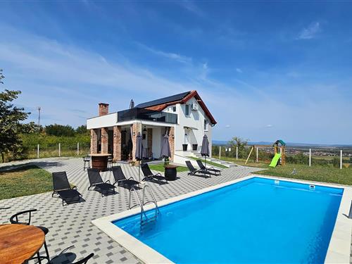 Feriehus - 6 personer -  - Ive Andrica - Pozega - Pleternica - 34310 - Pleternica