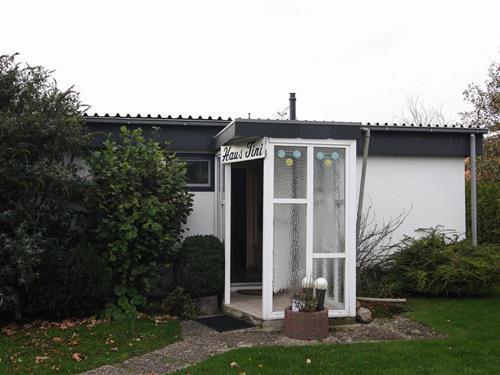 Bungalow - 4 personer -  - 25761 - Warwerort