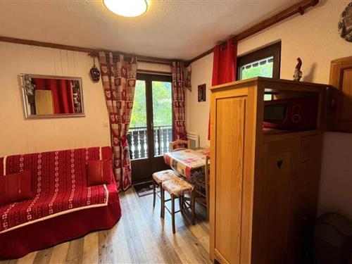 Holiday Home/Apartment - 4 persons -  - 74390 - Chatel