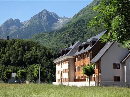 Semesterhus/Semesterlägenhet - 8 personer -  - 65120 - Luz Saint Sauveur