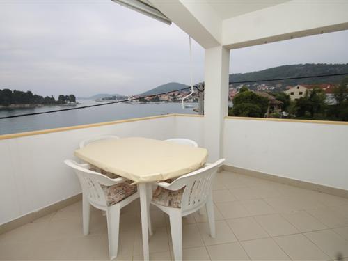 Holiday Home/Apartment - 3 persons -  - Preko - 23273 - Preko