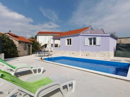 Holiday home - 6 persons -  - Milasovi - 21226 - Vinisce