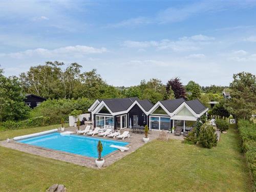 Sommerhus - 10 personer -  - Mejsevænget - Vellerup - 4050 - Skibby