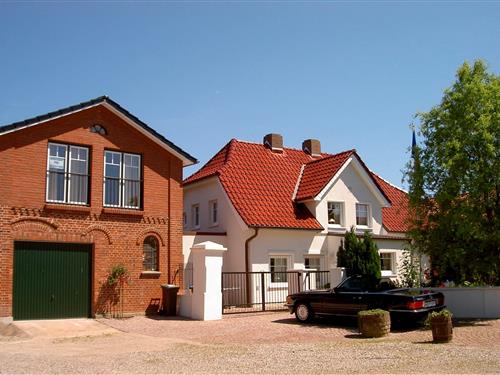 Holiday Home/Apartment - 2 persons -  - Rosenweg 9 a - 23769 - Fehmarn Ot Lemkenhafen