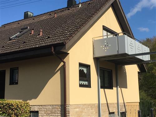 Holiday Home/Apartment - 3 persons -  - Bahnhofstraße - 97753 - Karlstadt