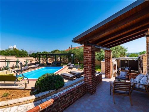 Holiday home - 8 persons -  - Posedarje - 23242